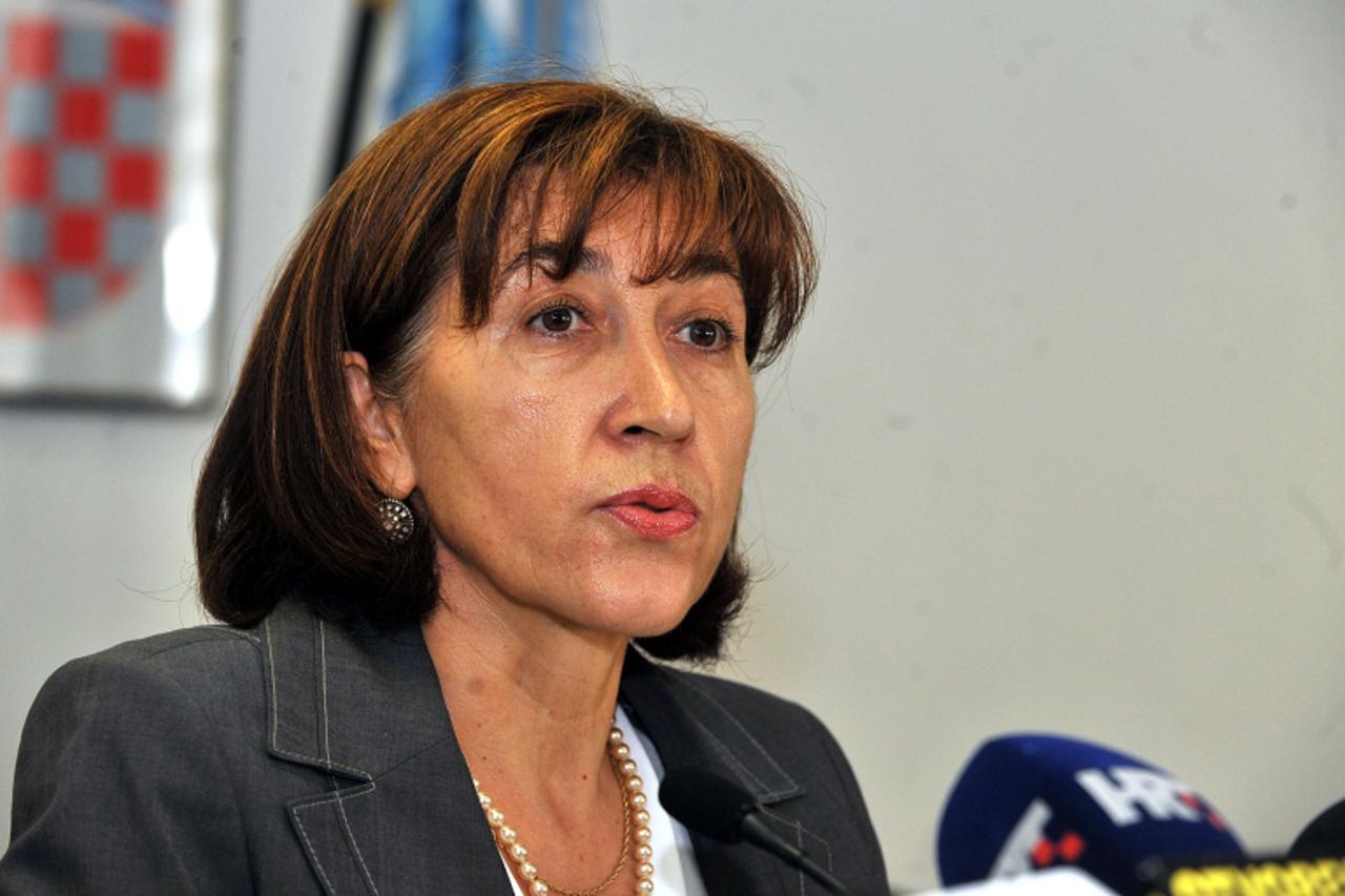 'unutrasnja...Zagreb...05.10.2009.    Kapol 27, Tribine grada Zagreba, predavanje o zastiti privatnosti djece u medijima, Mila Jelavic,  Photo: Goran Stanzl/VLM'