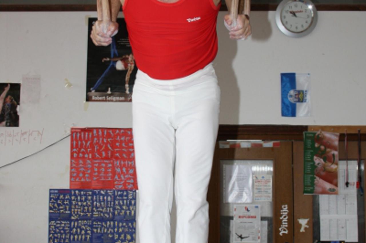 \'stolnik04_nnn_var_280512\'