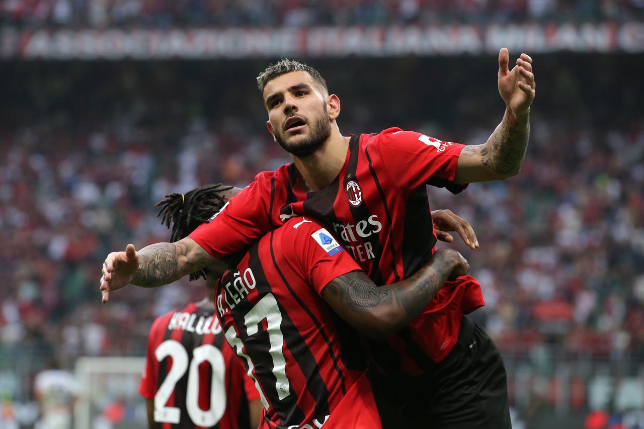 AC Milan v Atalanta - Serie A - Giuseppe Meazza