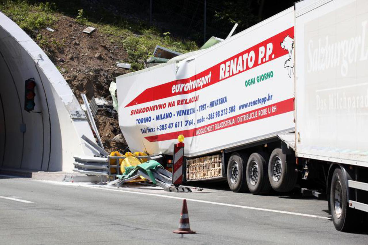 vrbovsko,kamion,prometna nesreća (1)
