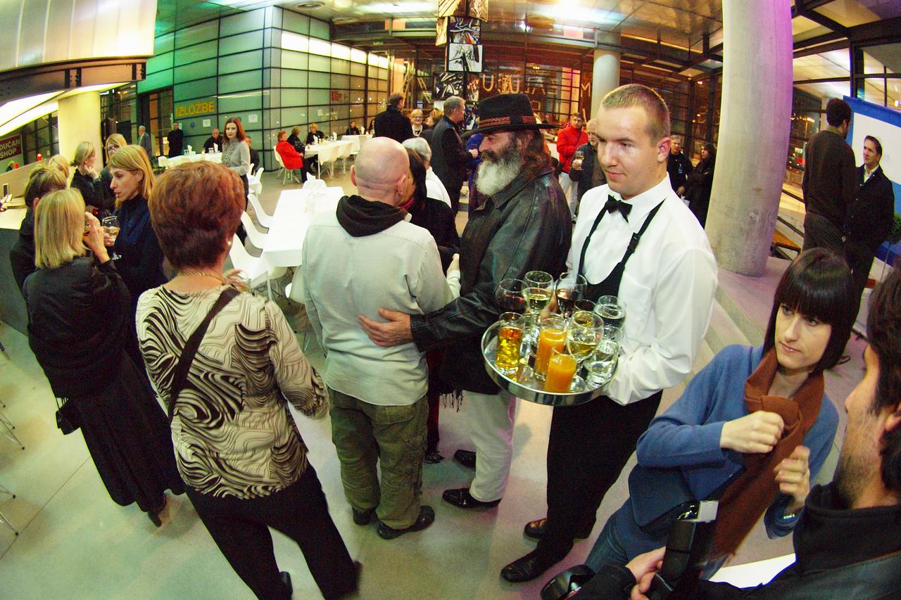 11.11.2010., Zagreb - Donatorska vecer , proslava prvog rodjendana Muzeja suvremene umjetnosti uz uzvanike.  Photo Tomislav Miletic/PIXSELL