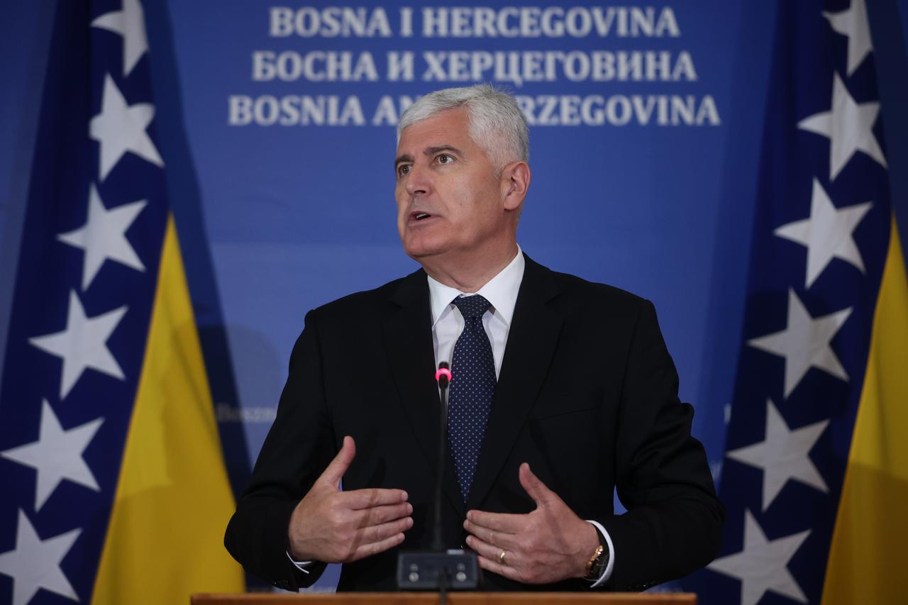 Sarajevo: Dragan Čović nakon sjednice Doma naroda Parlamentarne skupštine BiH