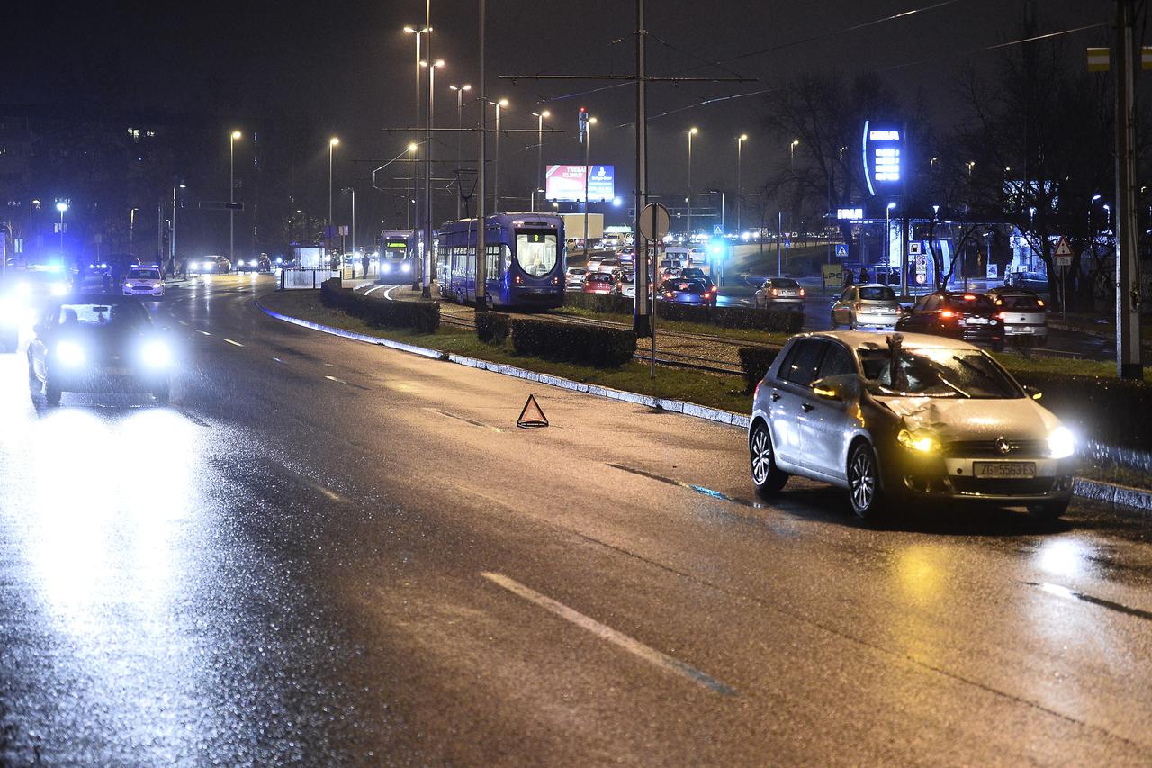 Zagreb: Pješakinja poginula prilikom prelaska ceste