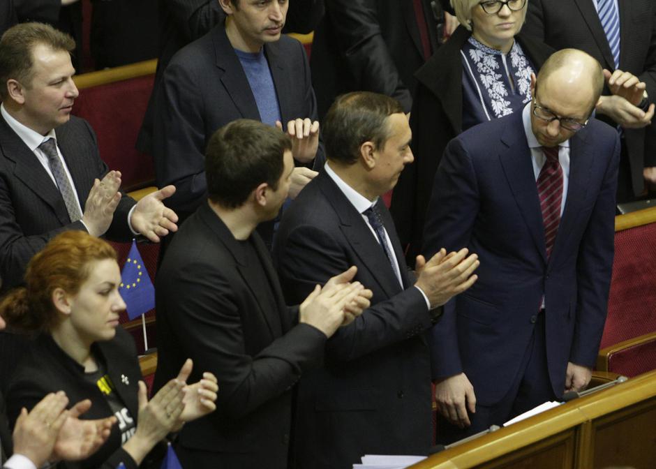 Ukrajina,Arsenij Jacenjuk