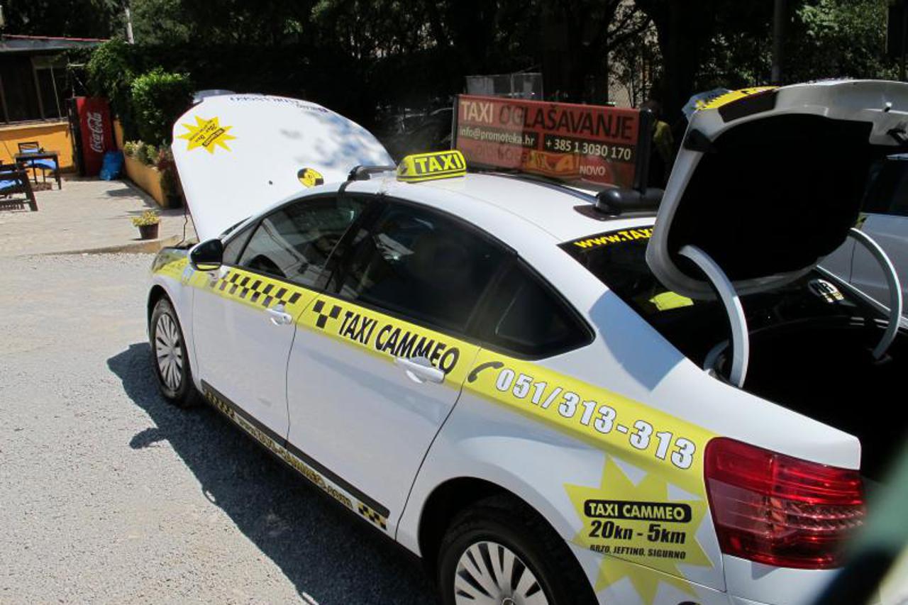 taxi cammeo