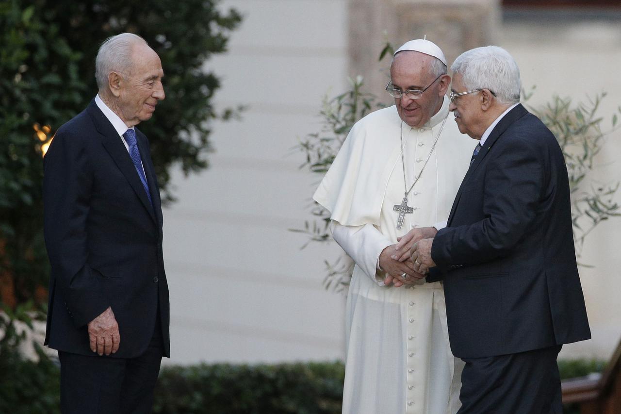 Papa Franjo, Shimon Peres i Mahmoud Abbas na zajedničkoj molitvi