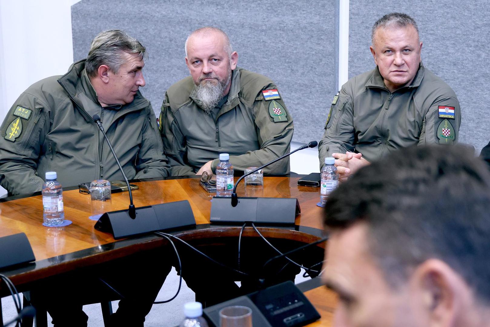 U Hrvatskom saboru u četvrtak je održan okrugli stol na temu "Zakonska zaštita Deklaracije o Domovinskom ratu“, u organizaciji Odbora za ratne veterane. Uz članove Odbora, na skupu su sudjelovali i državni dužnosnici, predstavnici braniteljskih udruga te stručnjaci koji su raspravljali o mogućim modelima pravne zaštite i institucionalnog vrednovanja temeljnih načela Deklaracije, koju je Sabor donio još 2000. godine.