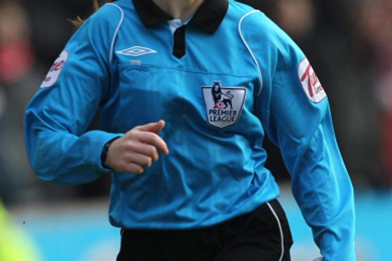 'Sian Massey, assistant referee Photo: Press Association/Pixsell'