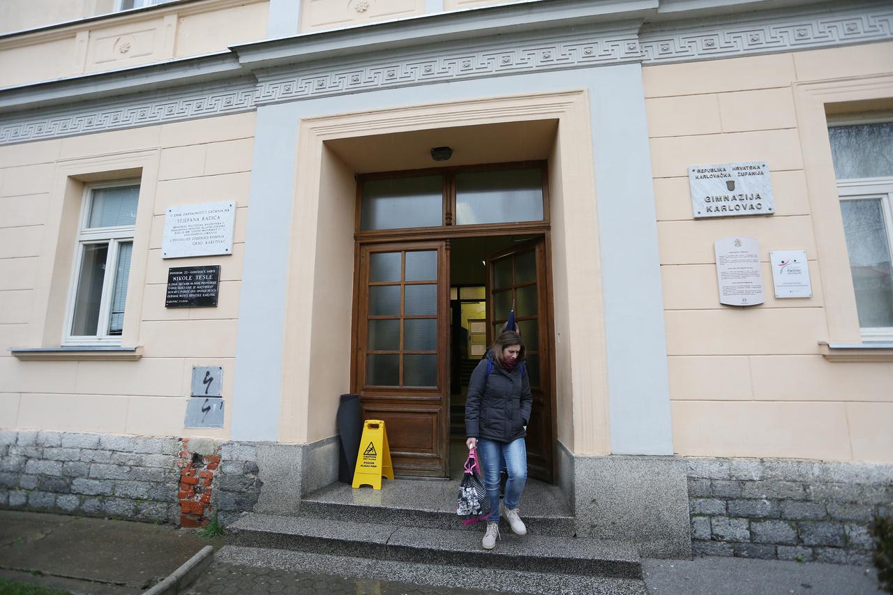 18.02.2016., Karlovac - Gimnazija Karlovac.  DKS_56132749  Photo: Kristina Stedul Fabac/PIXSELL