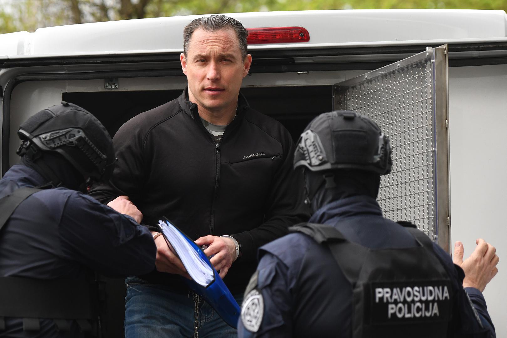 Srđan Mlađan pod pratnjom policije došao je na Županijski sud u Varaždinu gdje mu je nastavljeno suđenje za teško kazneno djelo poticanja na ubojstvo i poticanja na otmicu.