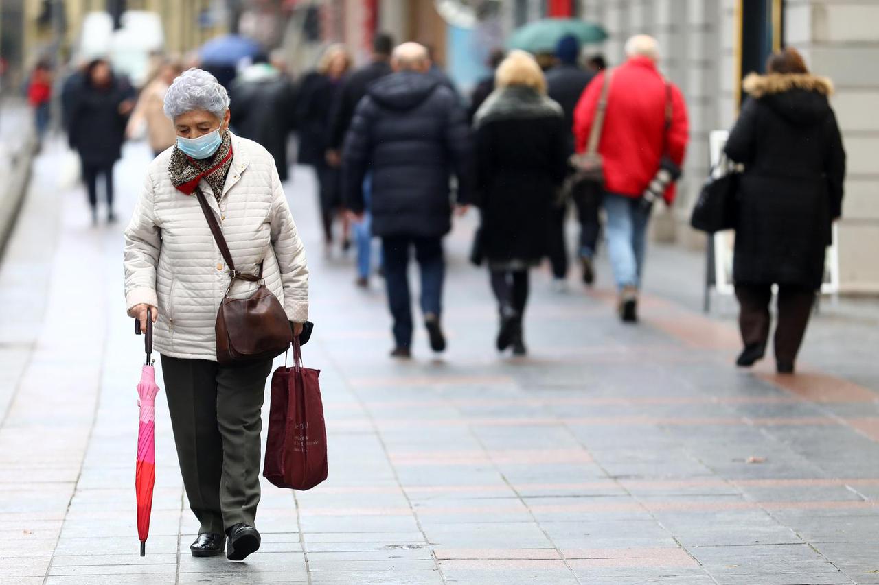 Sarajevo: Iako broj oboljelih od COVID-a raste ne nose svi građani zaštitne maske