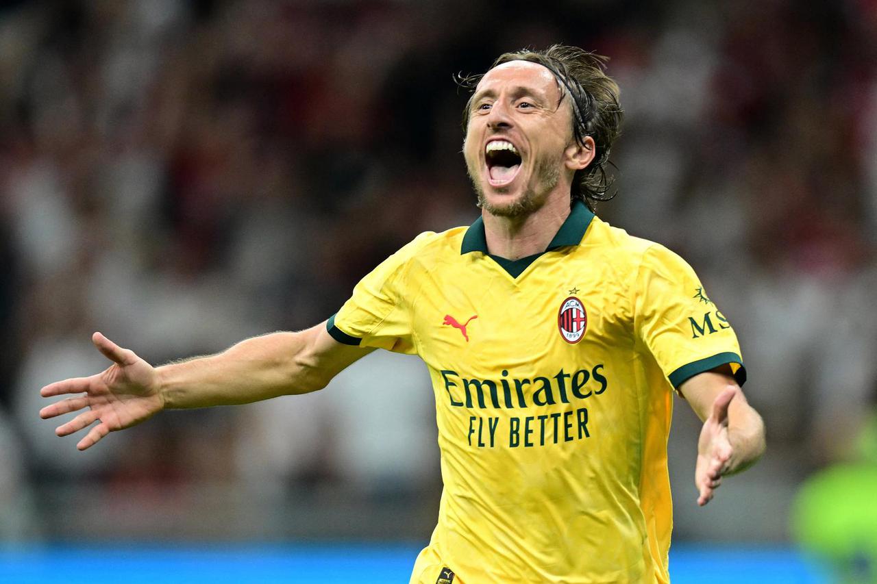 Serie A - AC Milan v Bologna