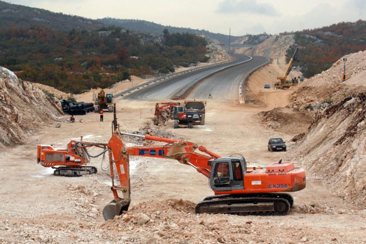 \'unu...ravca/zagvozd...17.10.2008...autocesta a1..dalmatina...radovi na dionici zagvozd-ravca...         Photo: Zoran Grizelj/Vecernji list...cvor zagvozd\'