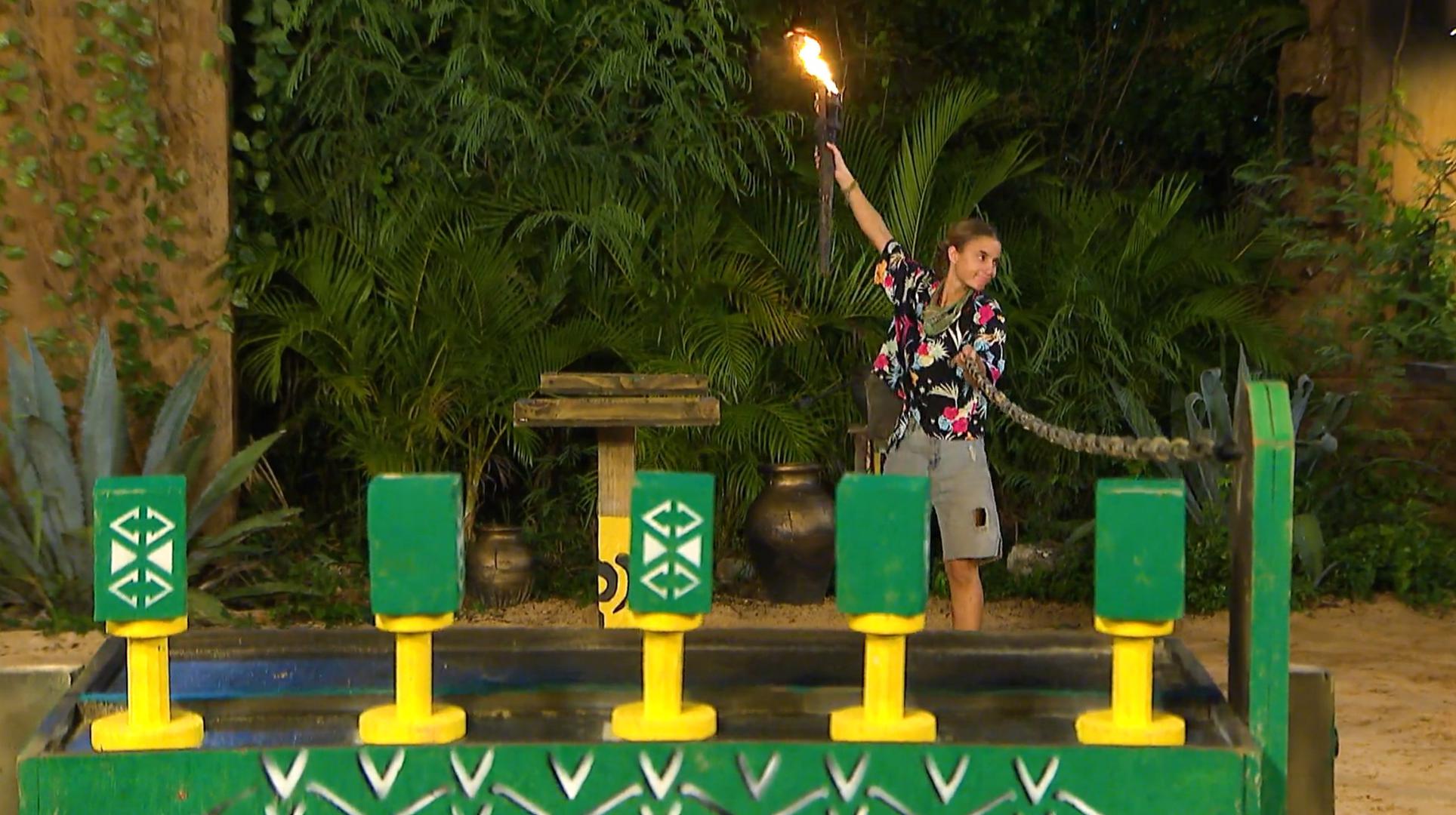 S druge strane, Roko je sa strane žutih upozorio koliko takav igrač može biti opasan: „Kad nema što izgubiti, taj čovjek je spreman na sve.“ Ipak, u samoj završnici dogodio se neočekivan preokret.