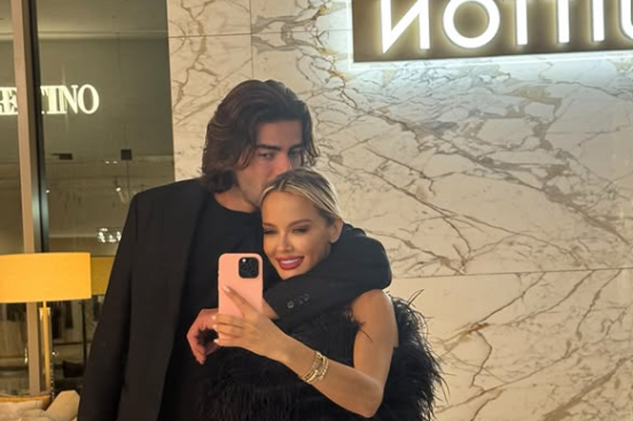 Zagreb: Promocija albuma Ora i labora Marka Perkovi?a Thompsona u kazalištu Histrion