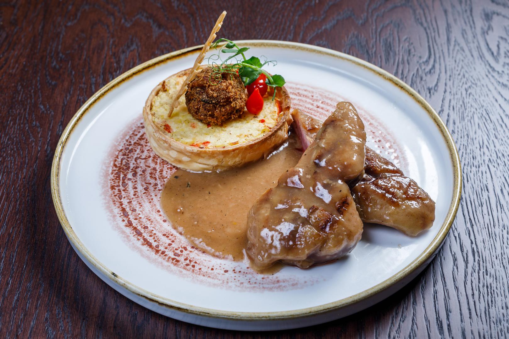 A restoran zapravo ne možete promašiti, u samom je centru Varaždina