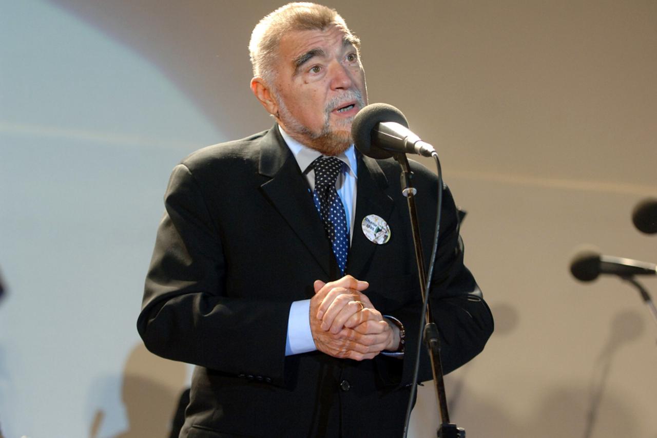 Stjepan Mesić