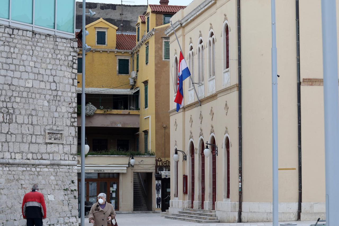 Zbog četverostrukog ubojstva u Šibeniku proglašen dan žalosti