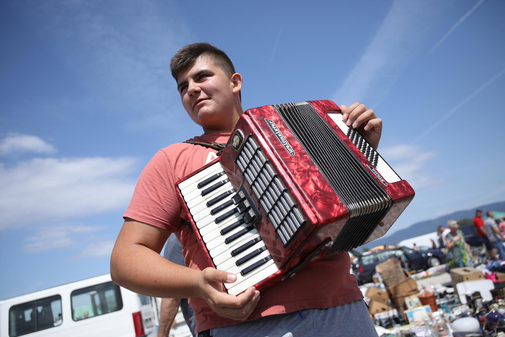 Velik broj Zagrepčana stoga je odlučio posjetiti najpoznatiji sajam rabljene robe.