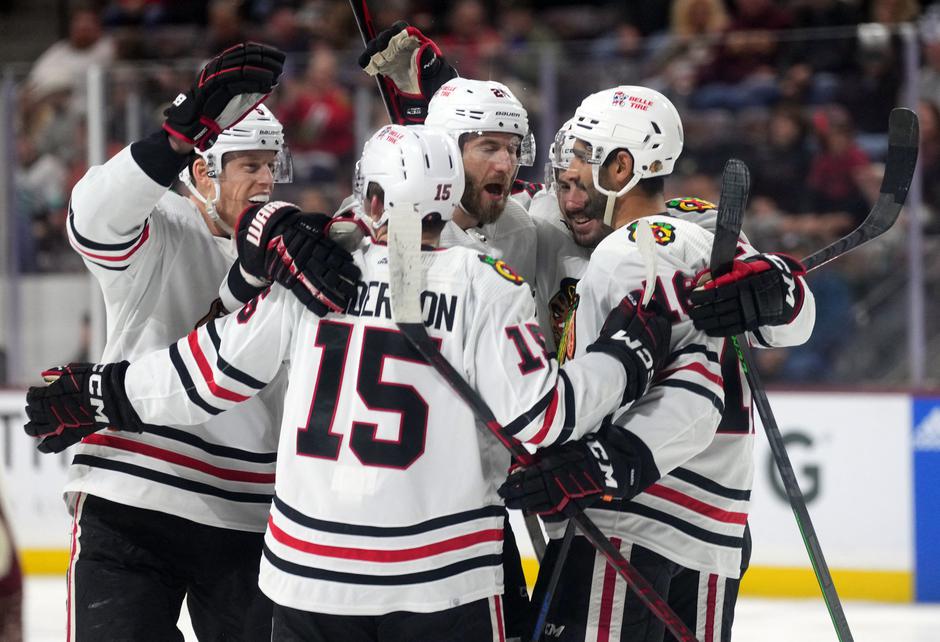 NHL: Chicago Blackhawks at Arizona Coyotes