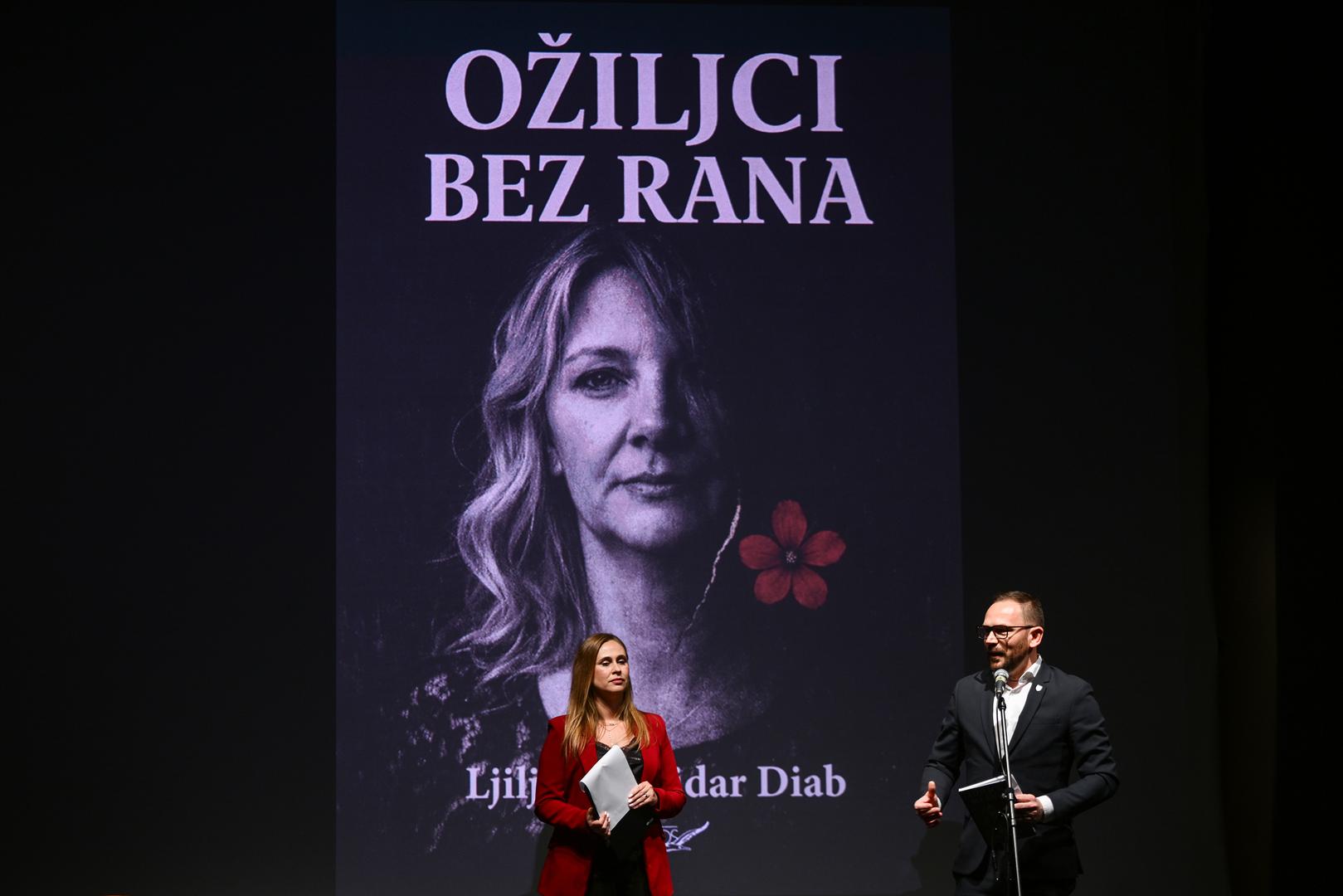  „Ožiljci bez rana“ pokazali su se kao svojevrsno putovanje prema ponovnoj izgradnji vlastitog svijeta nakon svega proživljenog.