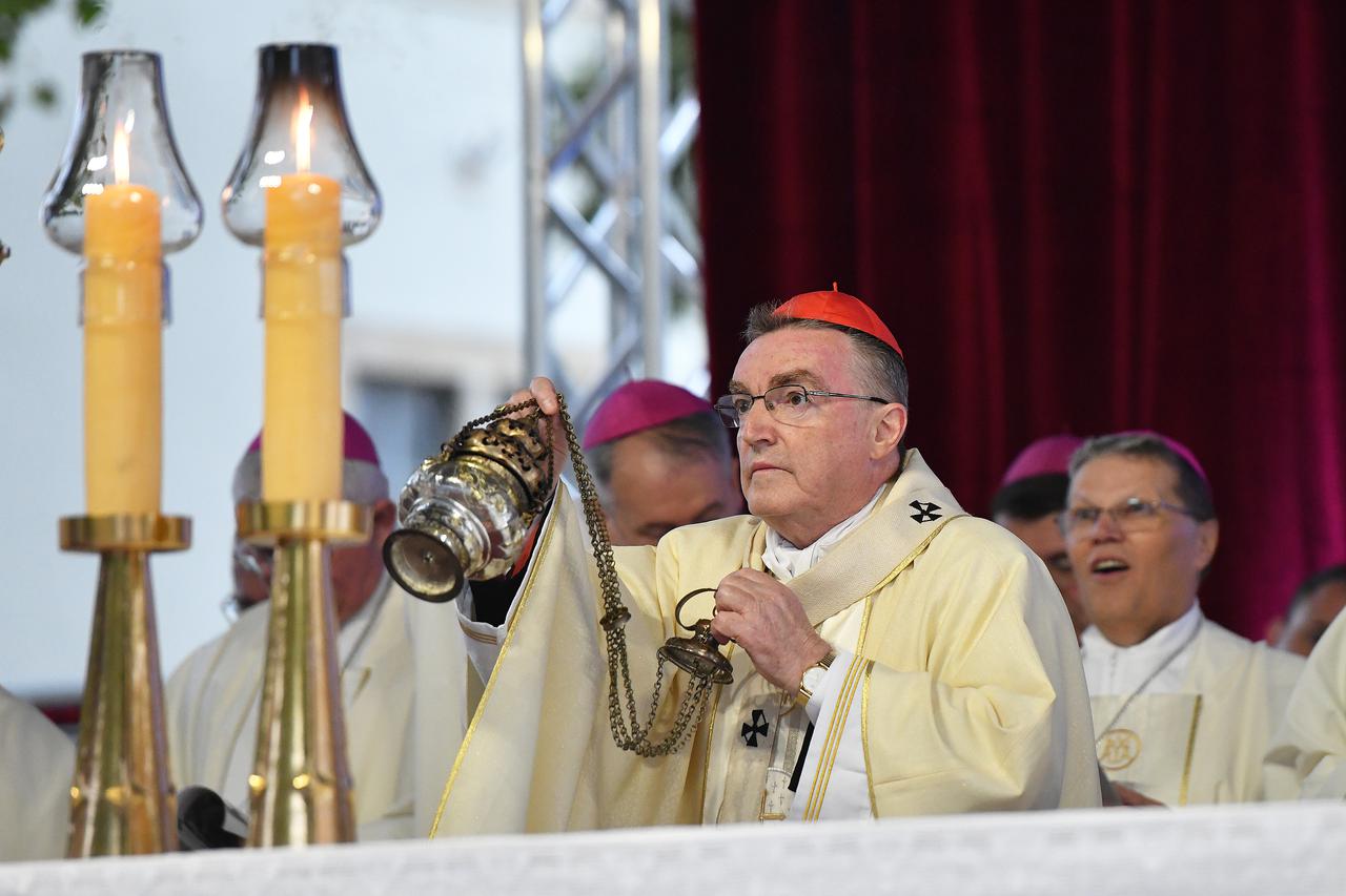 Varaždin: Kardinal Bozanić predvodio misu povodom 25. obljetnice uspostave Varaždinske biskupije