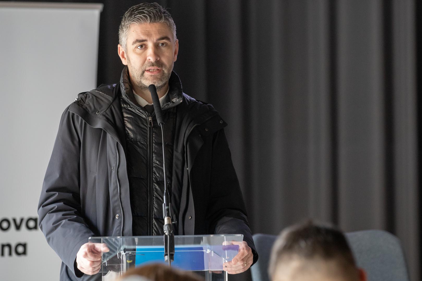 Gradonačelnik Dubrovnika Mato Franković prima 3913 eura neto