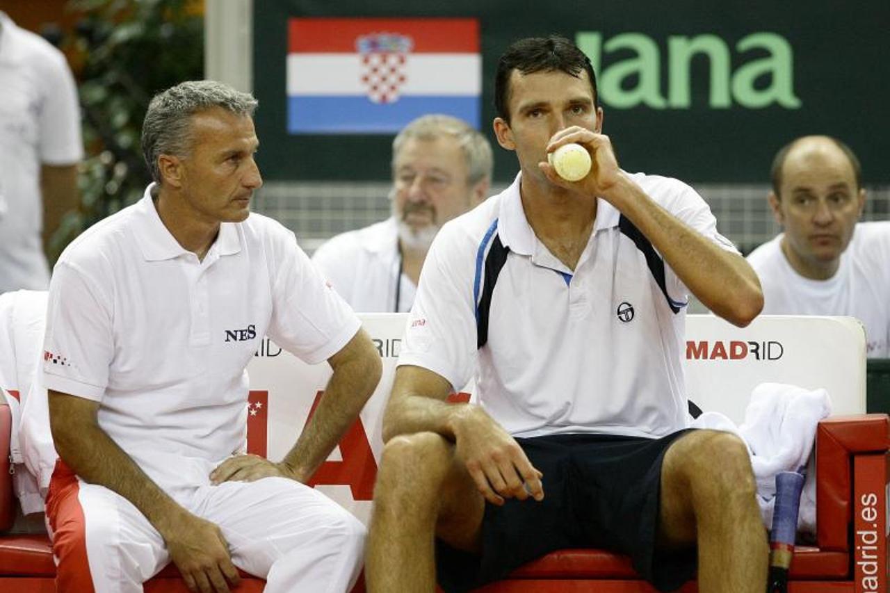 Ivo Karlović, James Blake