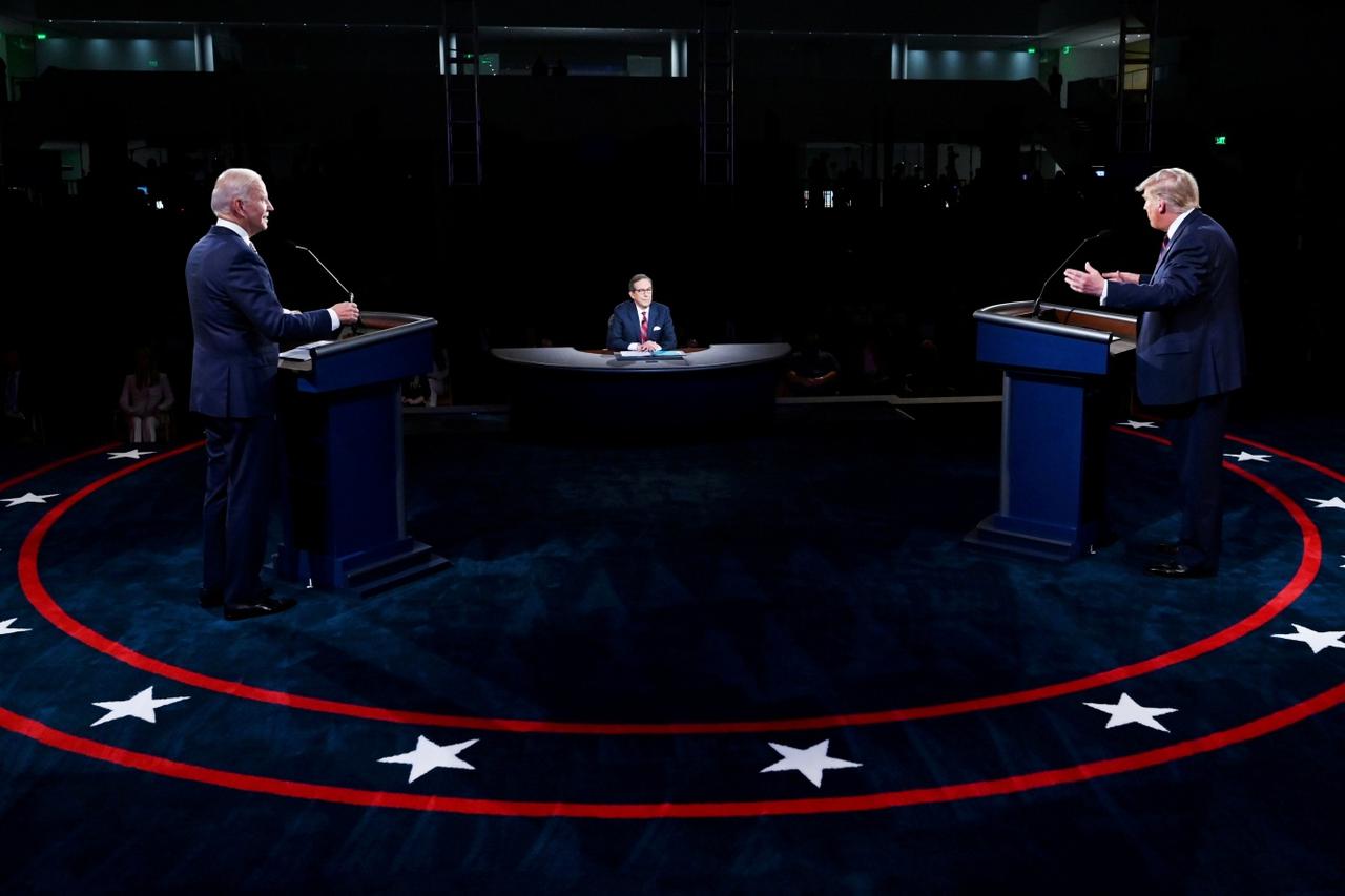 FILE PHOTO: U.S. presidential election debate in Cleveland, Ohio