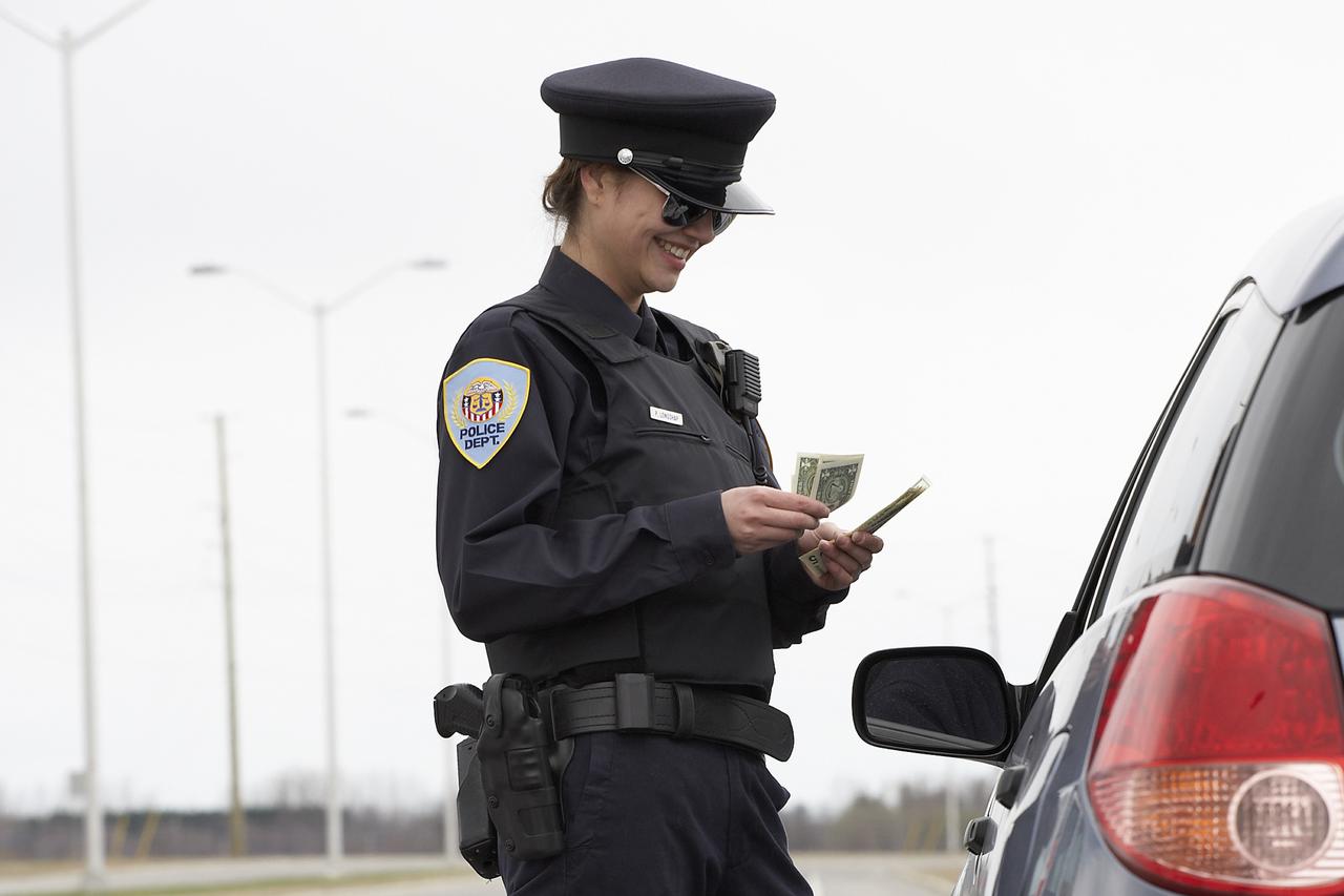 policajka