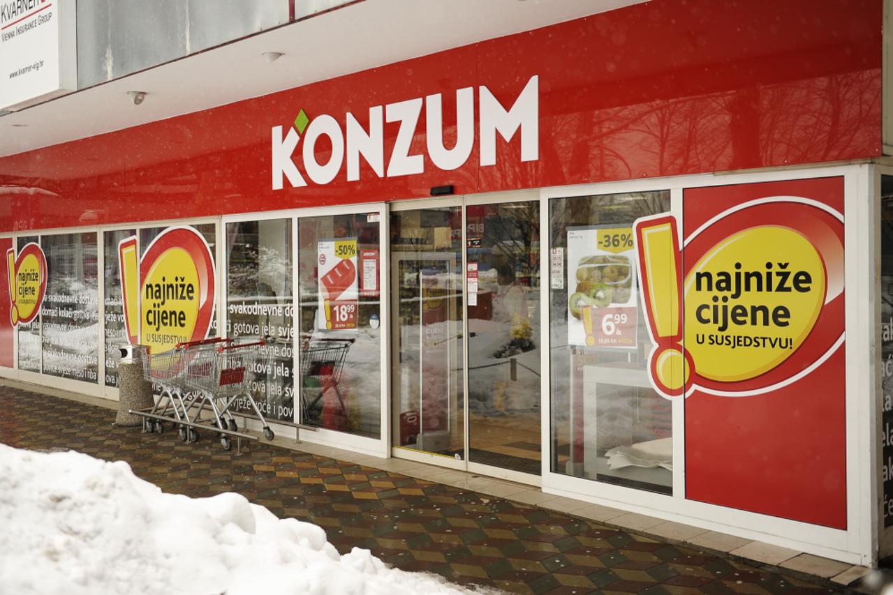 Konzum (1)