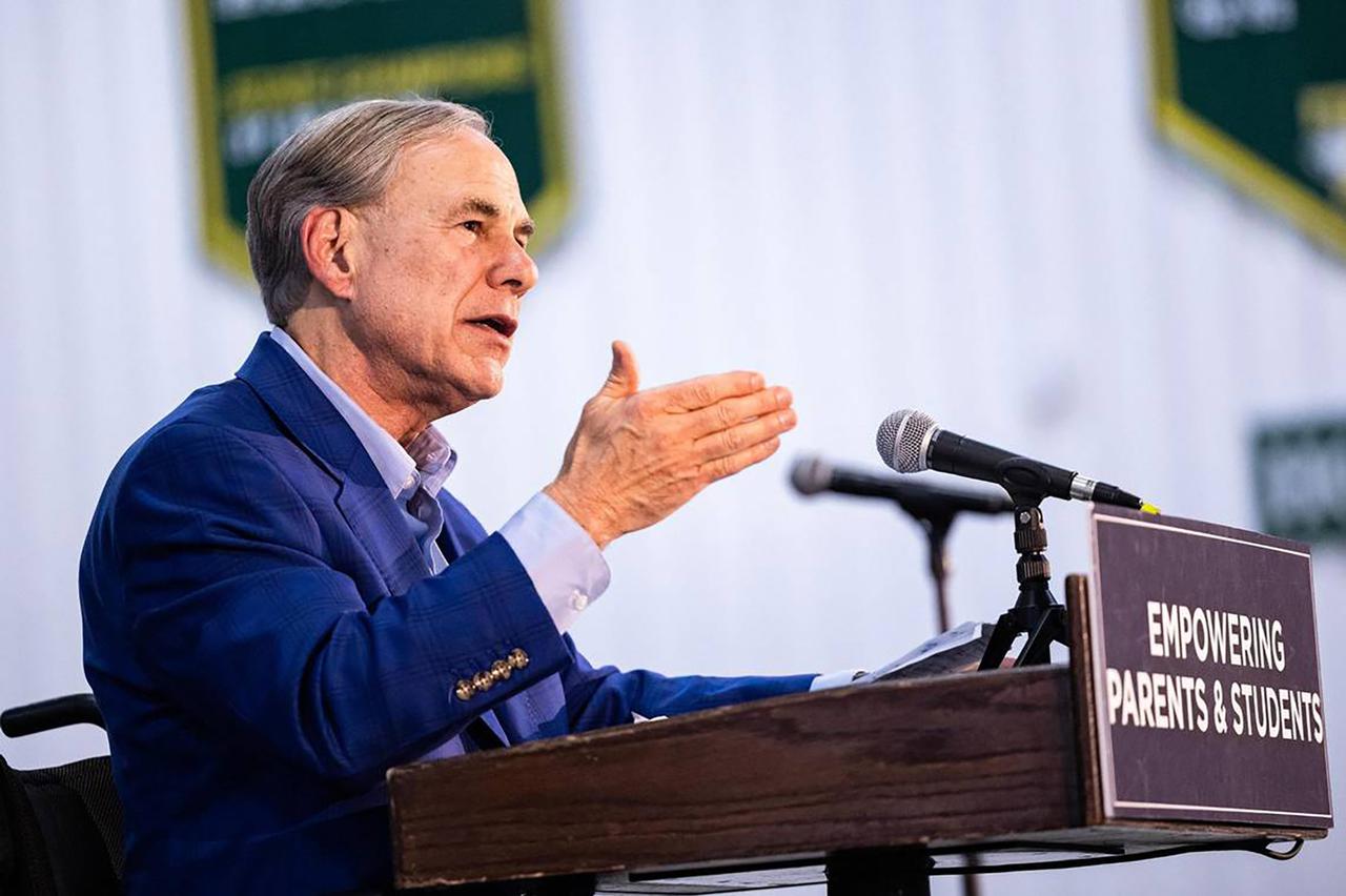 US-NEWS-TEXAS-REDISTRICTING-ABBOTT-FT