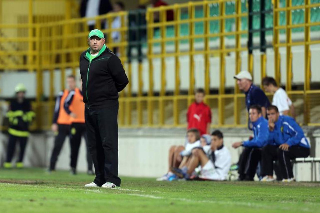 '15.09.2012., Pula -  Stadion Aldo Drosina, 1. HNL, 8. kolo MAXtv, NK Istra 1961 - NK Zagreb. Trener Istre Igor Pamic. Photo: Igor Kralj/PIXSELL'