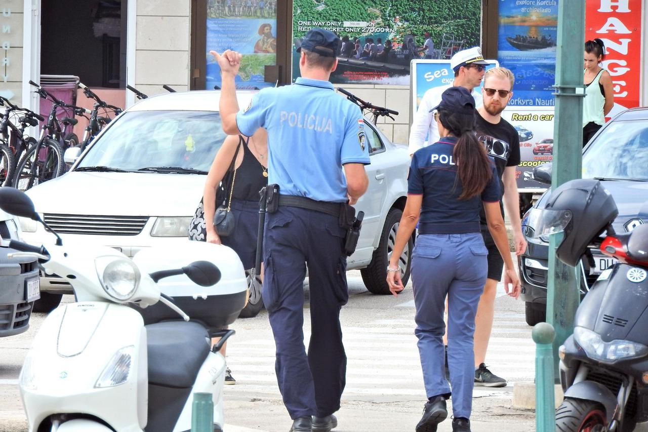 Spolno uznemiravanje u javnim službama trebalo bi kazneno progoniti po službenoj dužnosti, a ako ga nije bilo u slučaju okončanom oslobađajućom presudom, onda i opis tog nedjela treba mijenjati