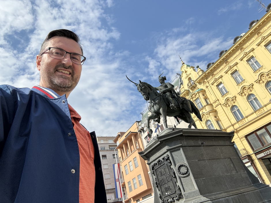 Fotografije snimljene mobitelom iPhone 15 Plus