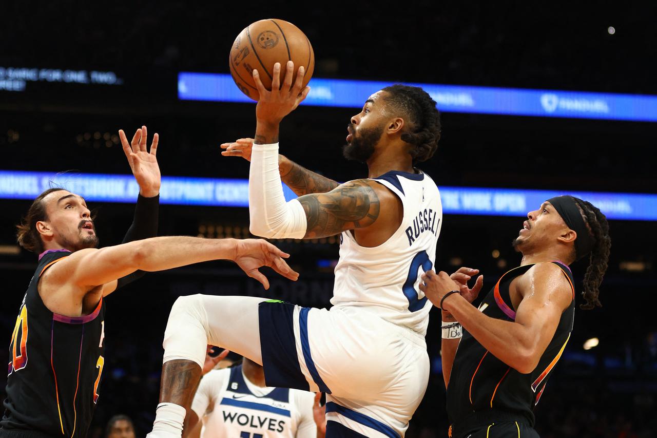 NBA: Minnesota Timberwolves at Phoenix Suns