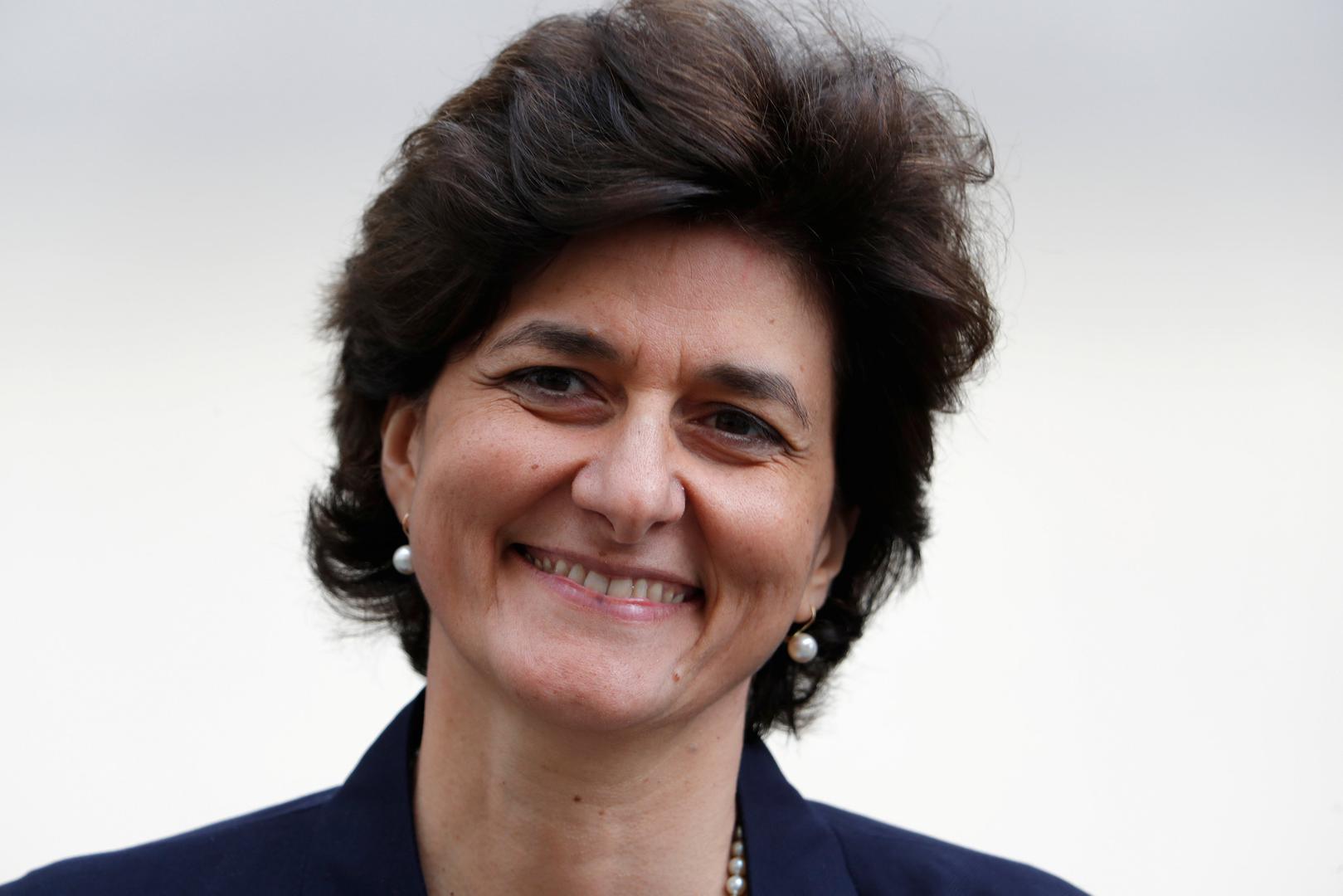 Sylvie Goulard preuzela je dužnost ministra obrane od Le Driana, koji odlazi na mjesto ministra za Europu i vanjske poslove