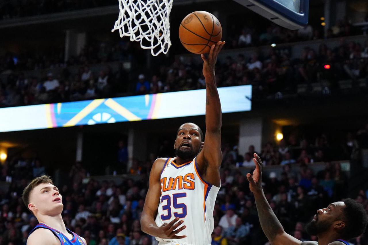 NBA: Playoffs-Phoenix Suns at Denver Nuggets