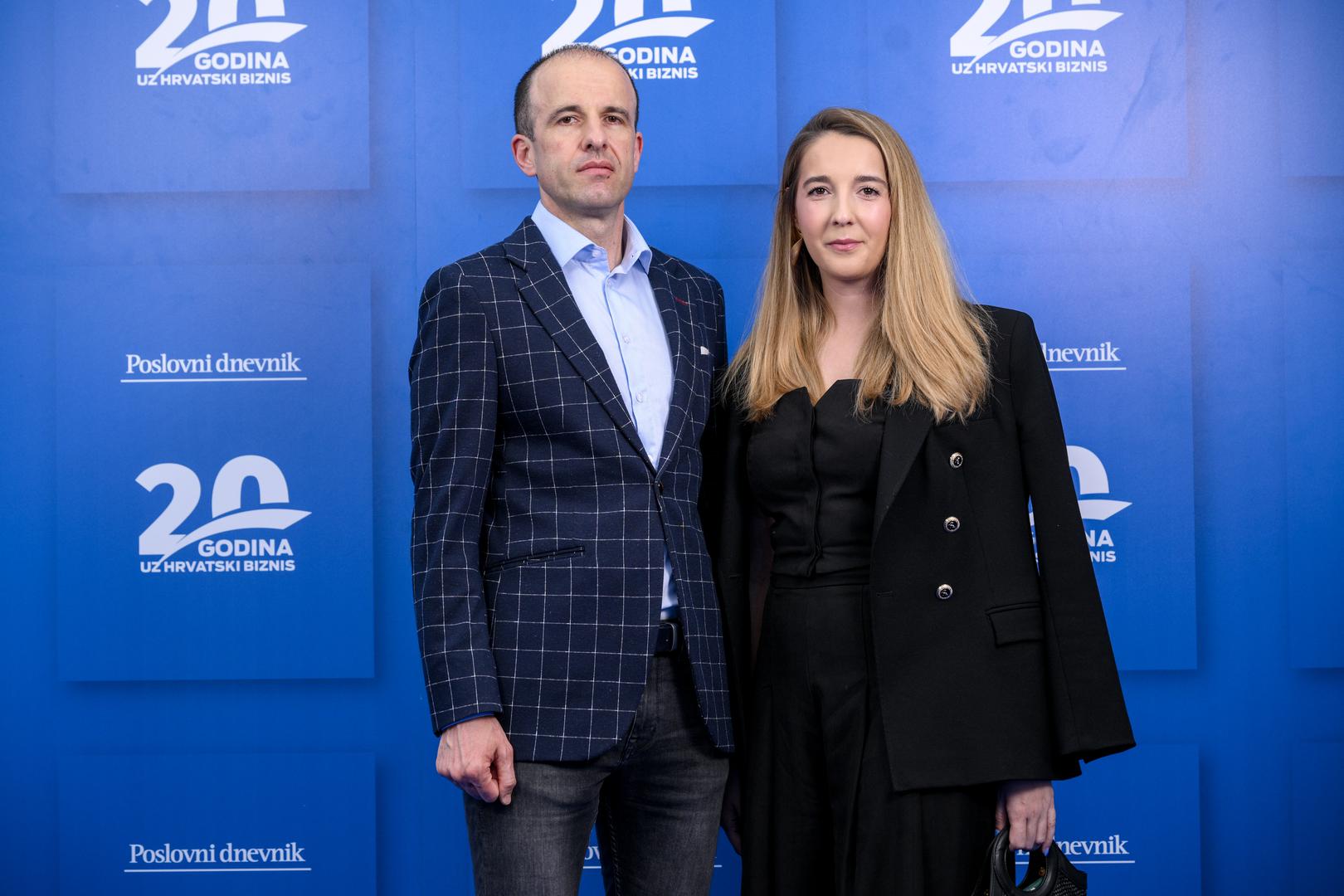 Zvonimir Raspudić (A1), Maja Fistrić (A1)