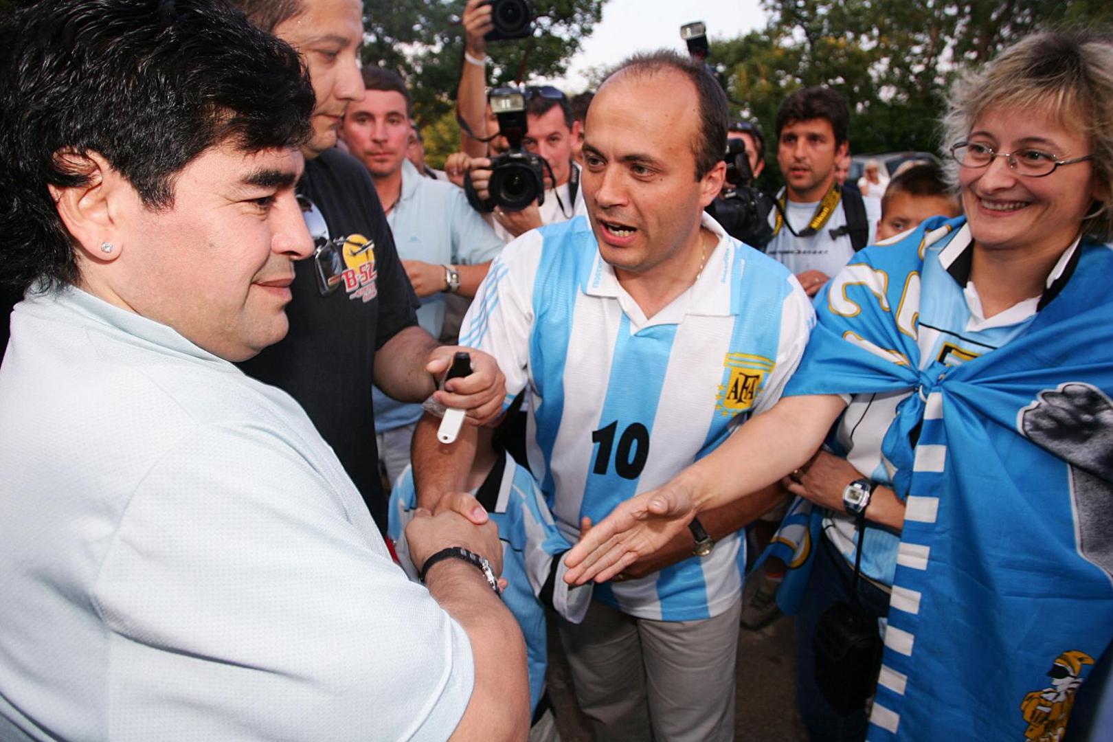 15.06.2005., Novi Vinodolski - Diego Armando Maradona bio je jedna od glavnih zvijezda teniskog spektakla Croatian Classic.
Photo: Zeljko Lukunic/PIXSELL