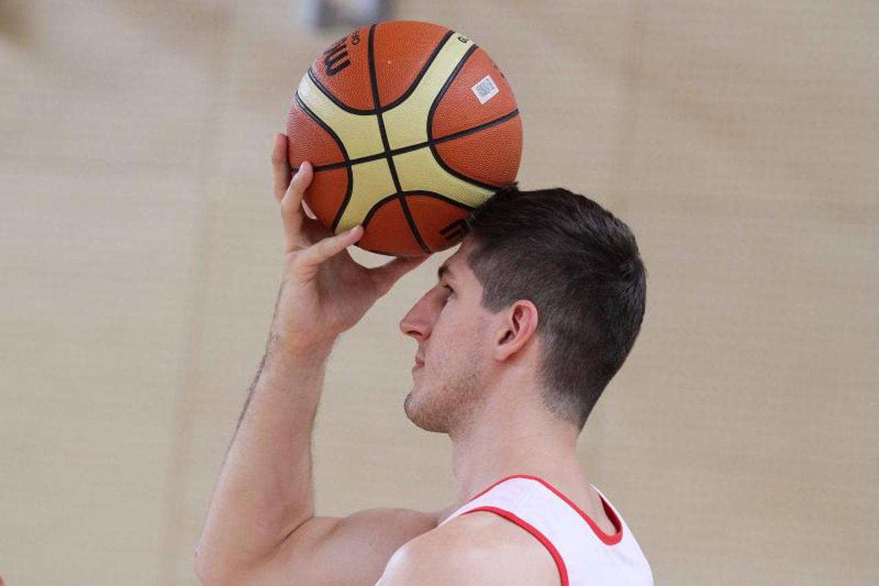 Damjan Rudež