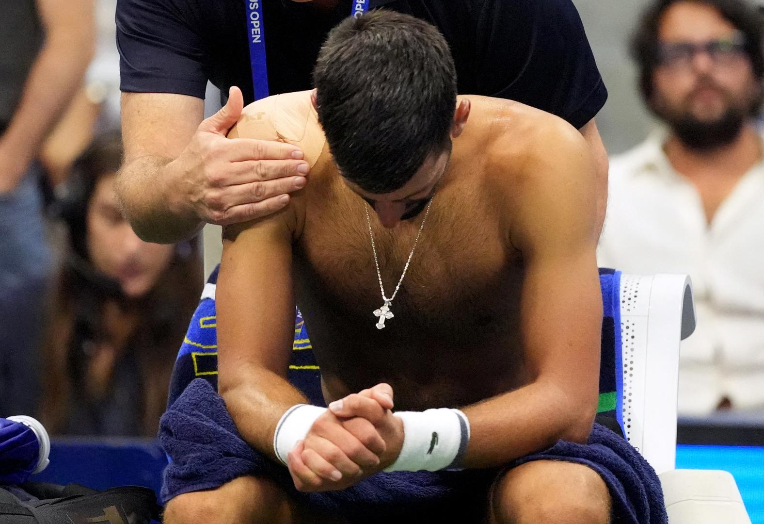 "Bilo je užasno na terenu. Nažalost, to je problem s kojim se suočavam u gotovo svakom meču ove godine. Povraćanje te vrste predstavlja ozbiljan problem na ovoj razini. Zatim mi je cijelo tijelo počelo otkazivati – bolovi, grčevi", rekao je Đoković nakon meča.