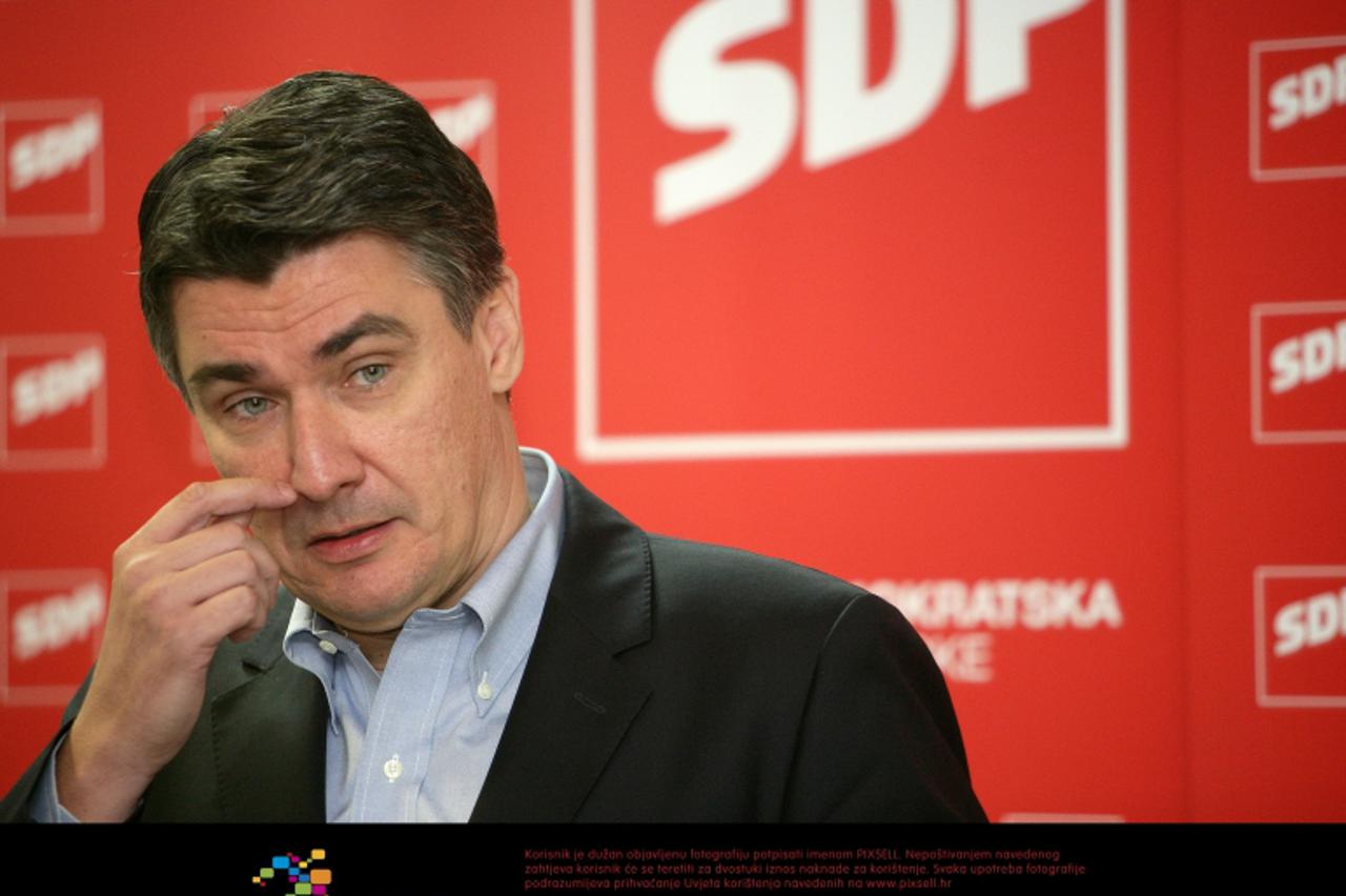 '15.09.2012., Zagreb - Sjednica glavnog odbora SDP-a. Premijer Zoran Milanovic. Photo: Grgur Zucko/PIXSELL'