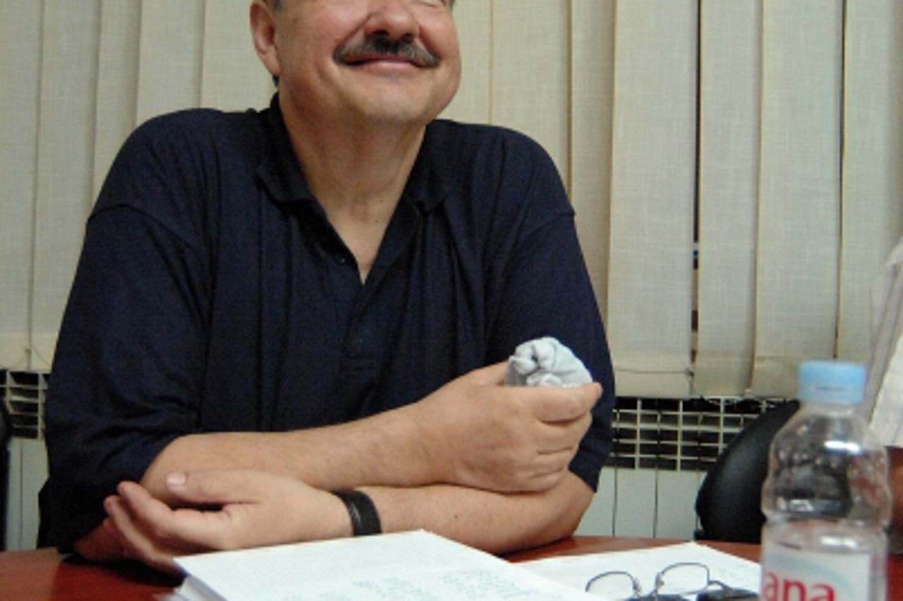 'UNUTARNJA- 17.05.09., Cakovec, Hrvatska-  U ocekivanju rezultata. Branko Salamon, aktualni gradonacelnik Cakovca ne ide u drugi krug. Photo: Vjeran Zganec-Rogulja/Vecernji list'