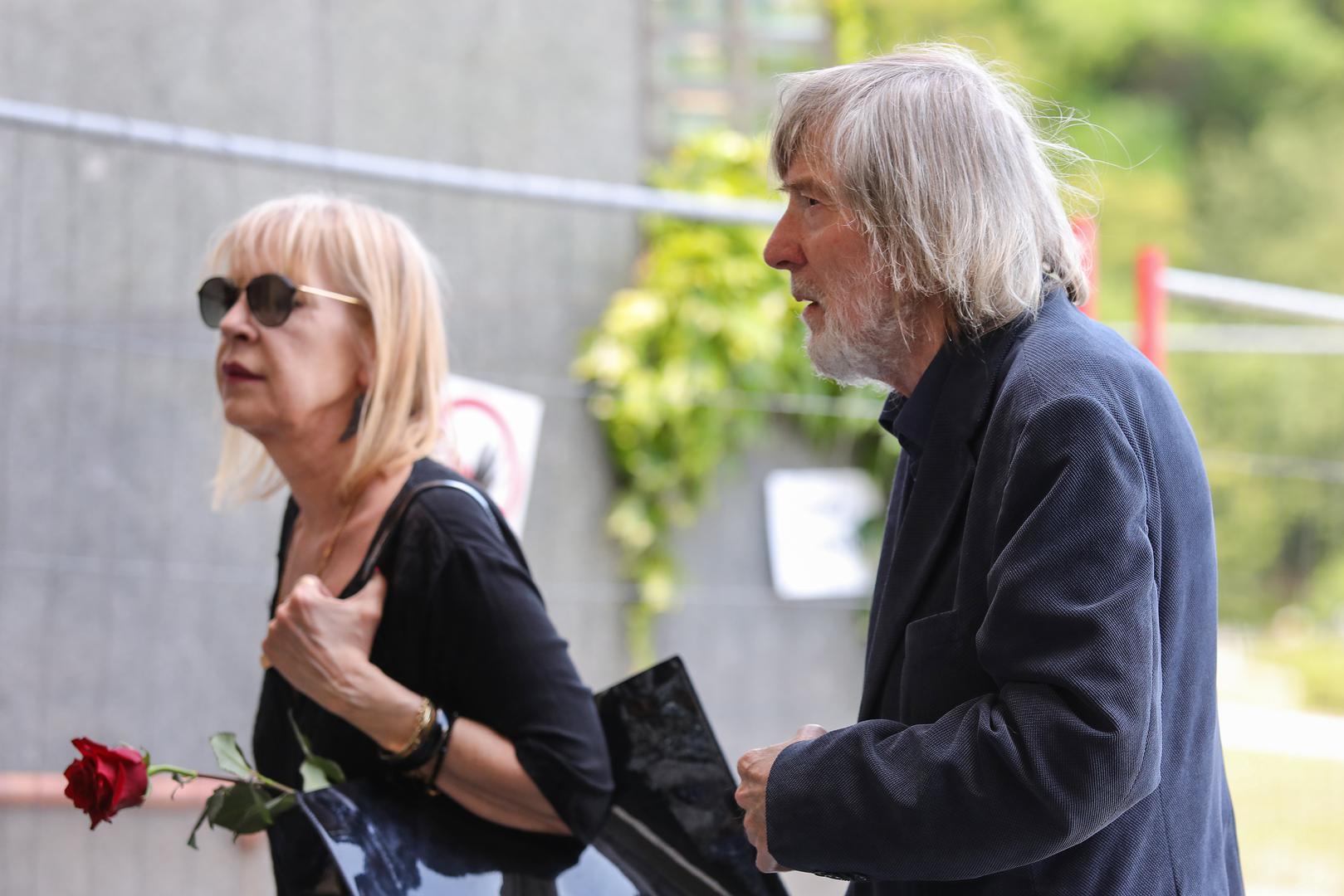 Šarić je ostavio veliki trag u hrvatskom glumištu. Pamtit ćemo ga po ulogama ostvarenima na Dubrovačkim ljetnim igrama i u dubrovačkom kazalištu.