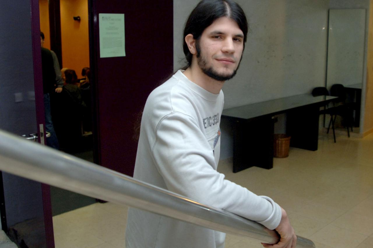 knjiga mate kapovića 