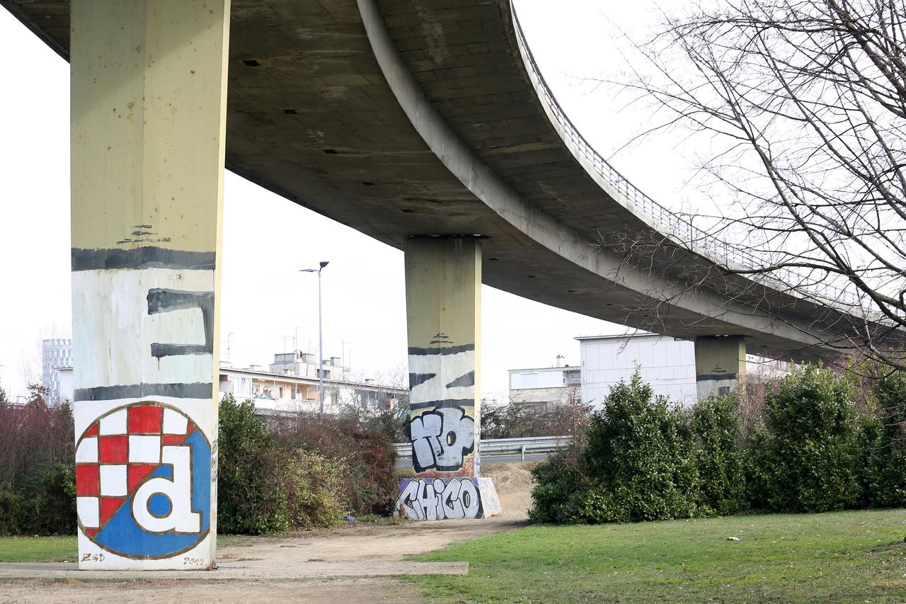 Zagreb: Stupovi petlje na Slavonskoj i Držićevoj u derutnom su stanju