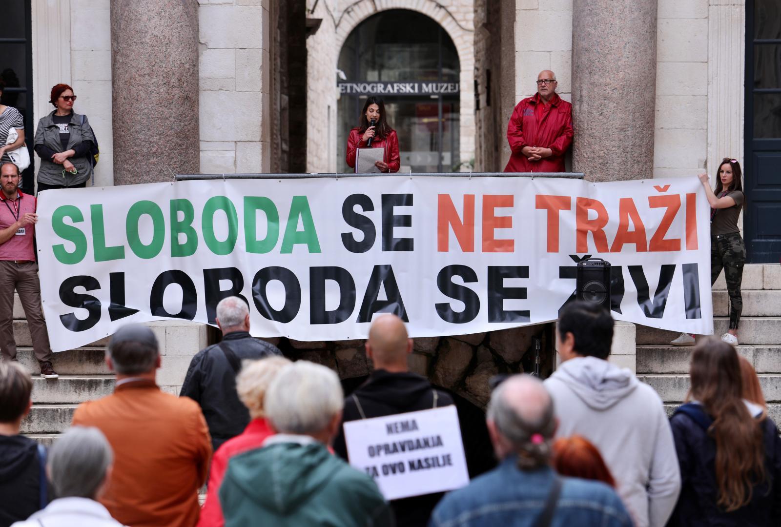 15.05.2021., Split - Na Peristilu odrzan Svjetski prosvjed za slobodu.
Photo: Ivo Cagalj/PIXSELL