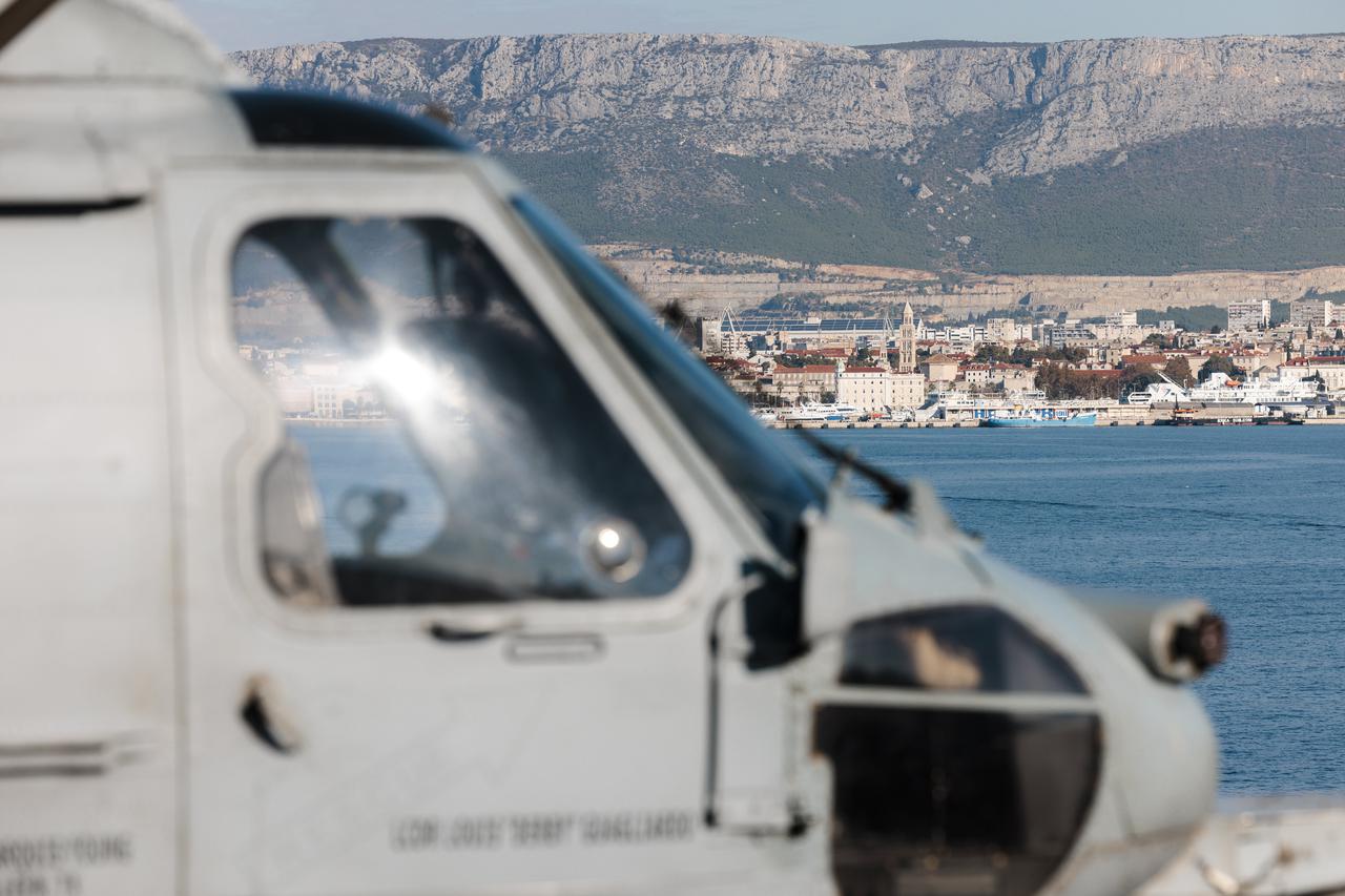 Split: Obilazak američkog nosača zrakoplova USS George W. Bush
