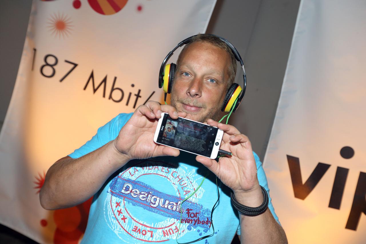 Vip mobile cinema event